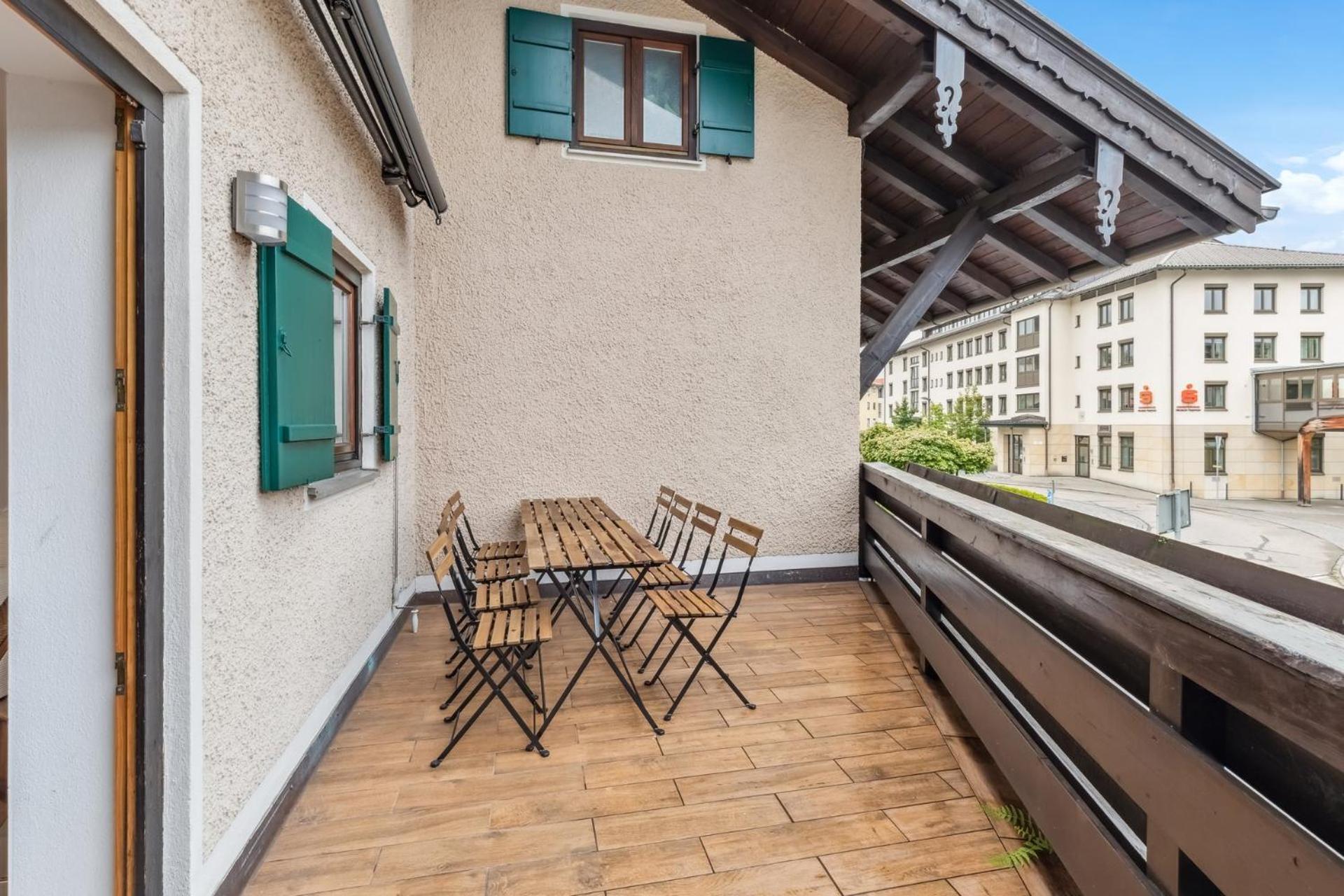 Casa Primavera - Grosse Stadtvilla Im Zentrum Miesbachs Bagian luar foto